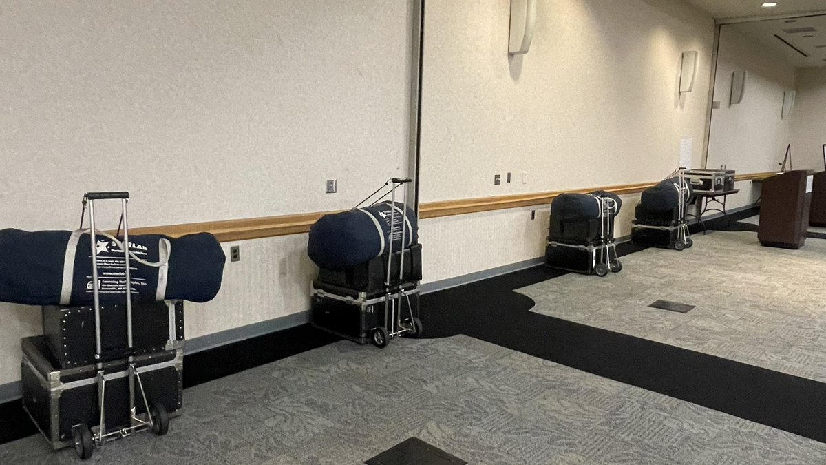rvccngss's tweet photo. Exited and ready for our #Starlab Training today at @raritanvalleycc. 25 teachers will be learning how to bring the joy of #Starlab and astronomy into their classroom and encourage students to look up at the sky! @leadinsci @BridgetA007 @DormannKate https://t.co/ySUWZ0nK01