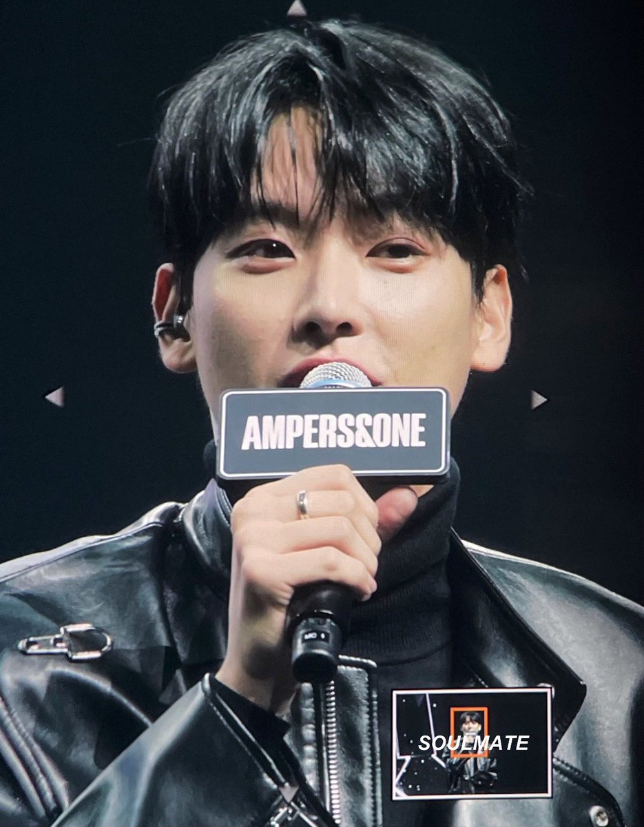 SOULMATE_SF9's tweet photo. 23.11.15 Ampers&amp;one 쇼케이스

#인성 #김인성 #INSEONG #SF9 #에스에프나인 
@sf9official https://t.co/H8LHONPZSu