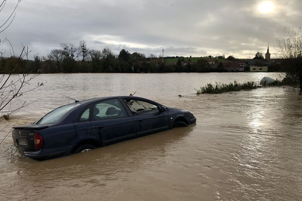 F3nord's tweet image. CARTE. Inondations dans le Nord et le Pas-de-Calais : voici la liste des 205 communes reconnues en état de catastrophe naturelle
france3-regions.francetvinfo.fr/hauts-de-franc…