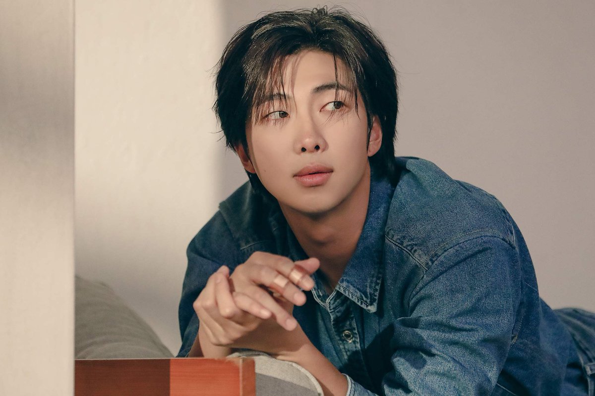 ARMYonTidal's tweet photo. #RM is currently charting 2 MVs in @Tidal's 'K-Pop Video Hits' global playlist!🔥

Wild Flower - #6 (+3)🔥
Still Life - #24 (New)🥳

📺Wild Flower: https://t.co/8KOQLINbpB
📺Still Life:https://t.co/bsRyEkcHc1
RM Essentials:https://t.co/MqsbKRdoc1

#WildFlower_RM #StillLife_RM