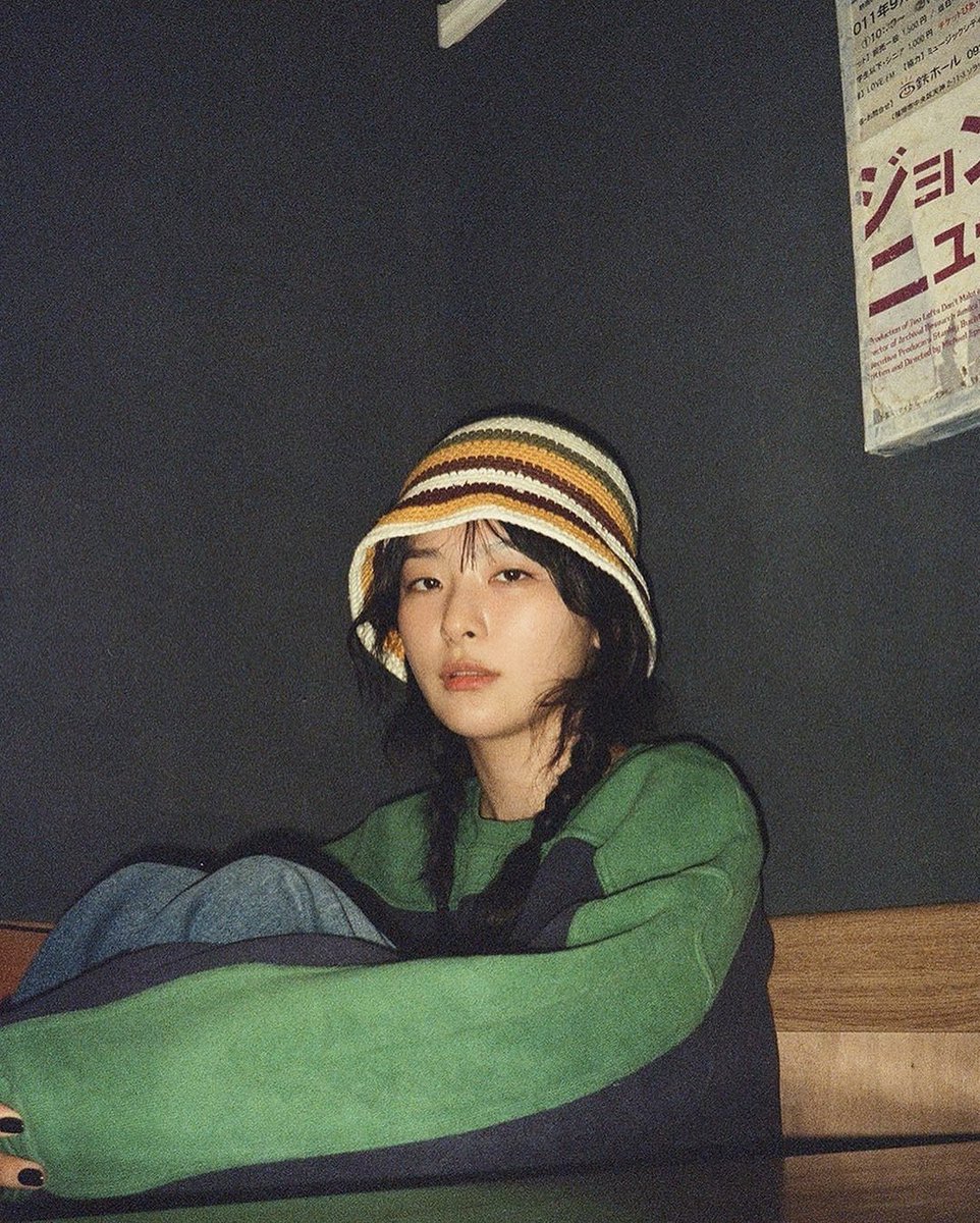 thalyonfilm's tweet photo. seulgi is the coolest girl ever https://t.co/Xl8oIjC86i