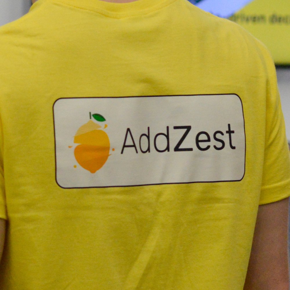 The team is at <a href="/DutchBlockWeek/">Dutch Blockchain Week</a>!

Can you spot our Head of Growth walking around?

Look out for a ⚡ of yellow to discuss Hotjar for web3.