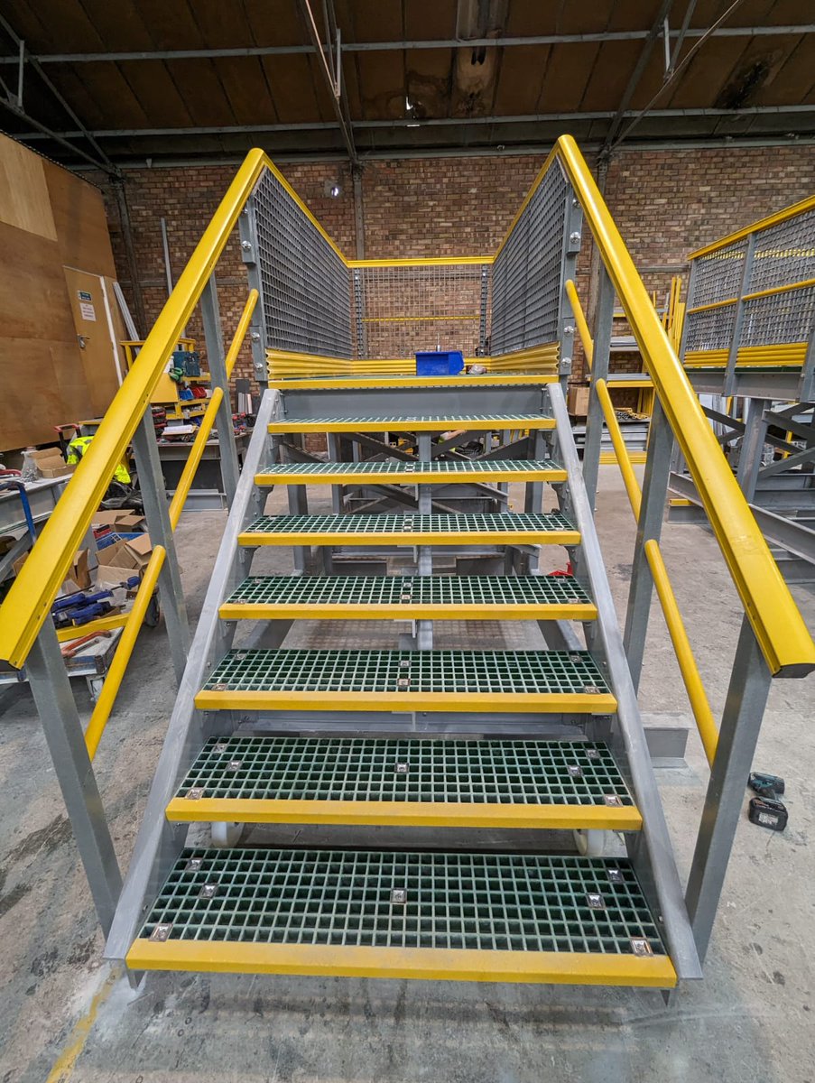 StepOnSafety's tweet photo. Five #GRP Mobile Access Platforms (MAPs) heading out to Maidstones Braywick Recycling Centre today to replace the slippery, worn steel ones currently in use. https://t.co/FKJUkgmydH