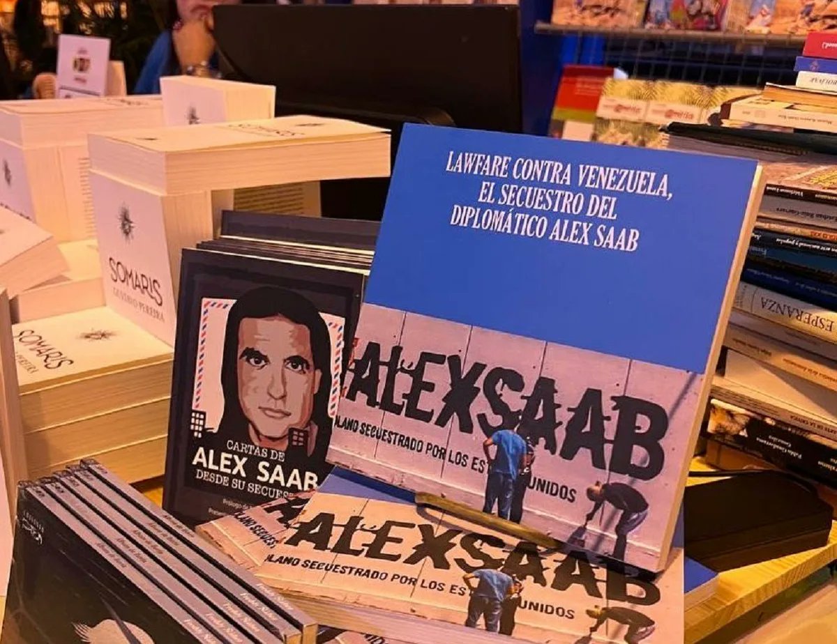 zuldayomar's tweet photo. #DefiendeElEsequibo
@JoeBiden @Cartajuanero @WHAAsstSecty @volker_turk #FreeAlexSaab #prelemi

“Lawfare contra Venezuela, El secuestro del Diplomático Alex Saab" será bautizado en la Filven

Esta obra es el resultado de un importante foro titulado “Lawfare contra Venezuela, a tres años del secuestro del diplomático Alex Saab”, realizado en Caracas, el 14 de junio del 2023.

https://t.co/ZyFipyrtX7