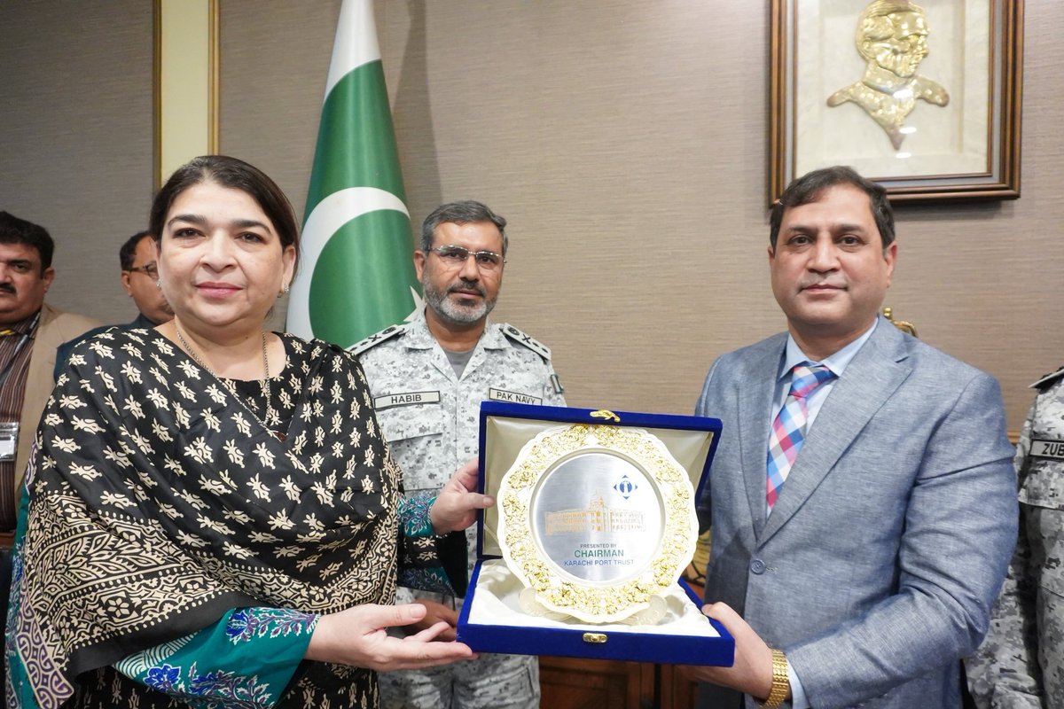 official_kpt's tweet photo. 34th Sr. Management Course Delegation of NIM visited KPT for Port familiarization and role of KPT in bolstering the national economy . Delegation was briefed about port functions followed by Q&amp;A. Delegates appreciated the efforts and vibrancy of KPT. https://t.co/FoVeVChi4j