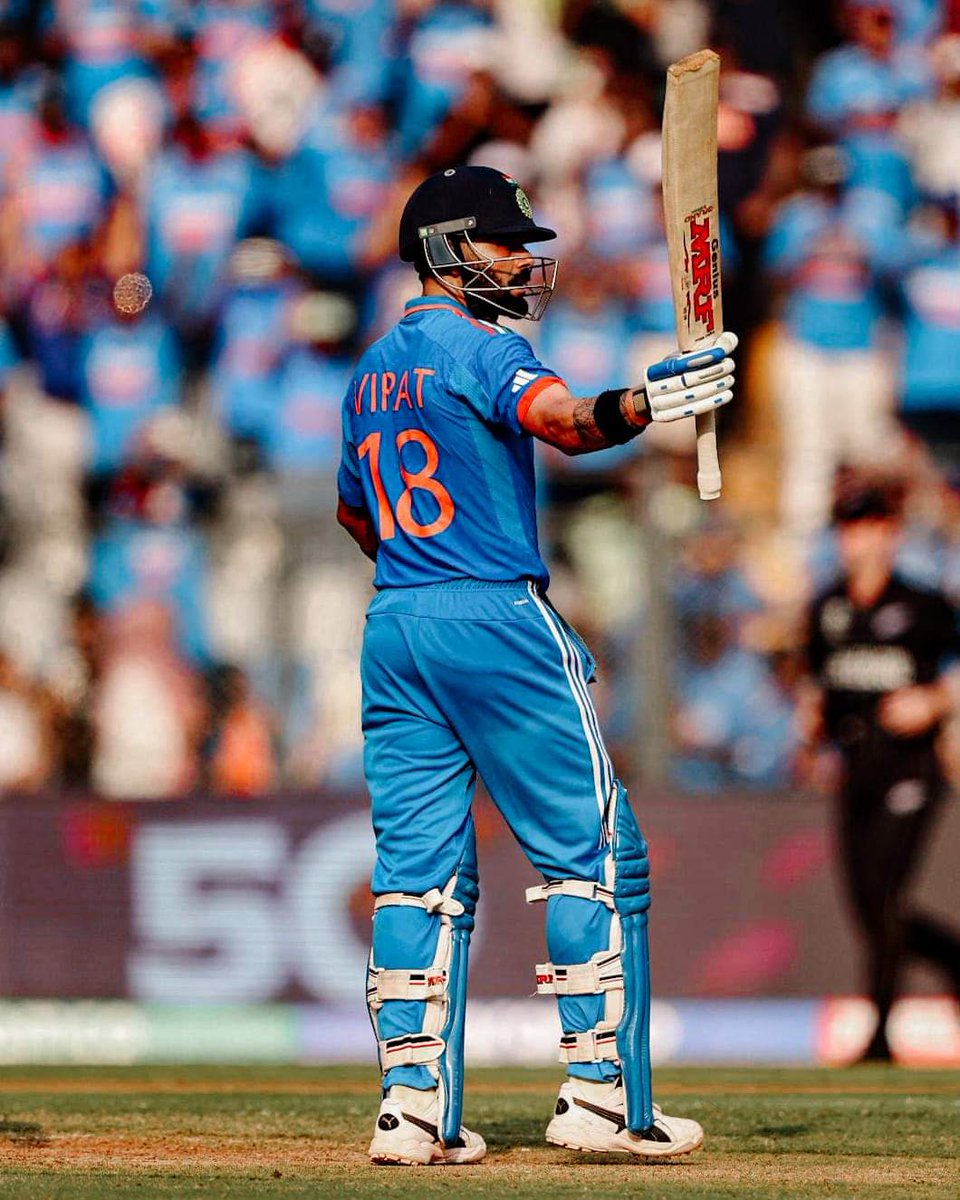 Srimuhan3's tweet photo. First Man on the History of Cricket to Score 50th ODI Century Ever 👑🔥 #IndiaVsNewZealand #INDvsNZ #Kohli #ViratKohli𓃵 #CWC2023 https://t.co/dVeRO6S3r2