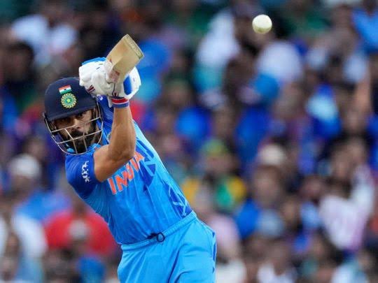tinkeshydvdagar's tweet photo. The Virat King 🤴 @imVkohli King 👑 is always king 👑 https://t.co/EyRpmC3kv9