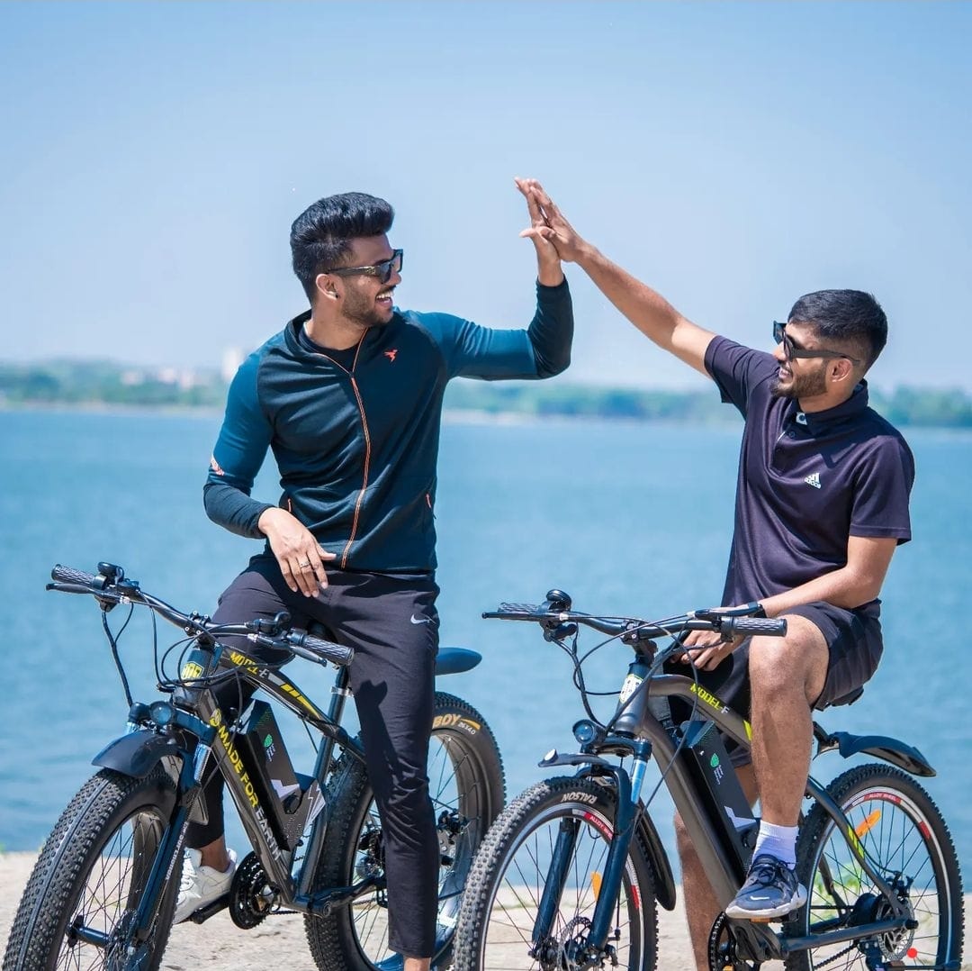 File under “things to do with your best friend”