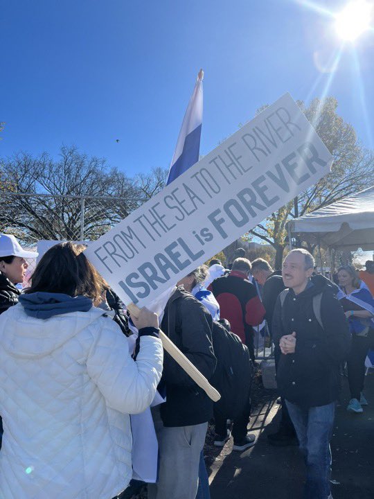 <a href="/TeviTroy/">Tevi Troy</a> wowwww so peaceful. wait the slogan on the last poster seems familiar🤡