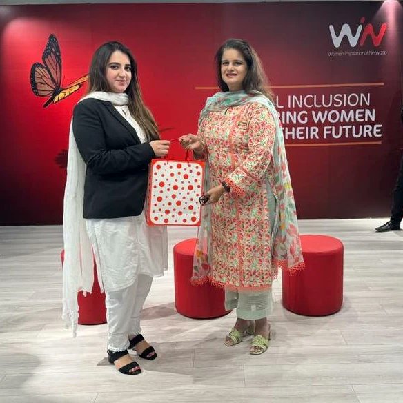 MobilinkBank's tweet photo. Catch highlights from a recent session organized by People & Organization Department for our Legal & Tax Teams, aimed at building the knowledge and capacity of our employees to manage the ever-evolving tax landscape, at our #SchoolofLearning. https://t.co/OsUN5Ts7LS