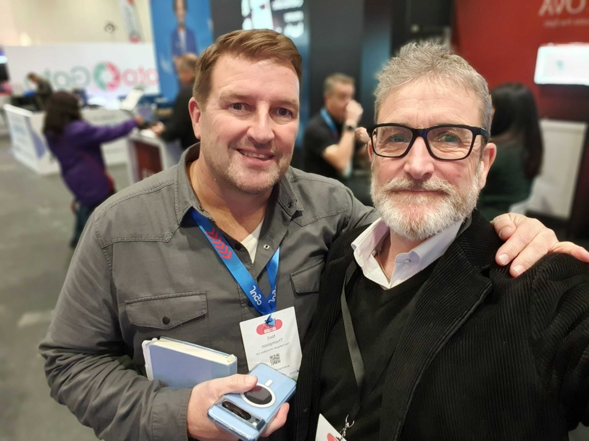 vivid ink pr tweet media