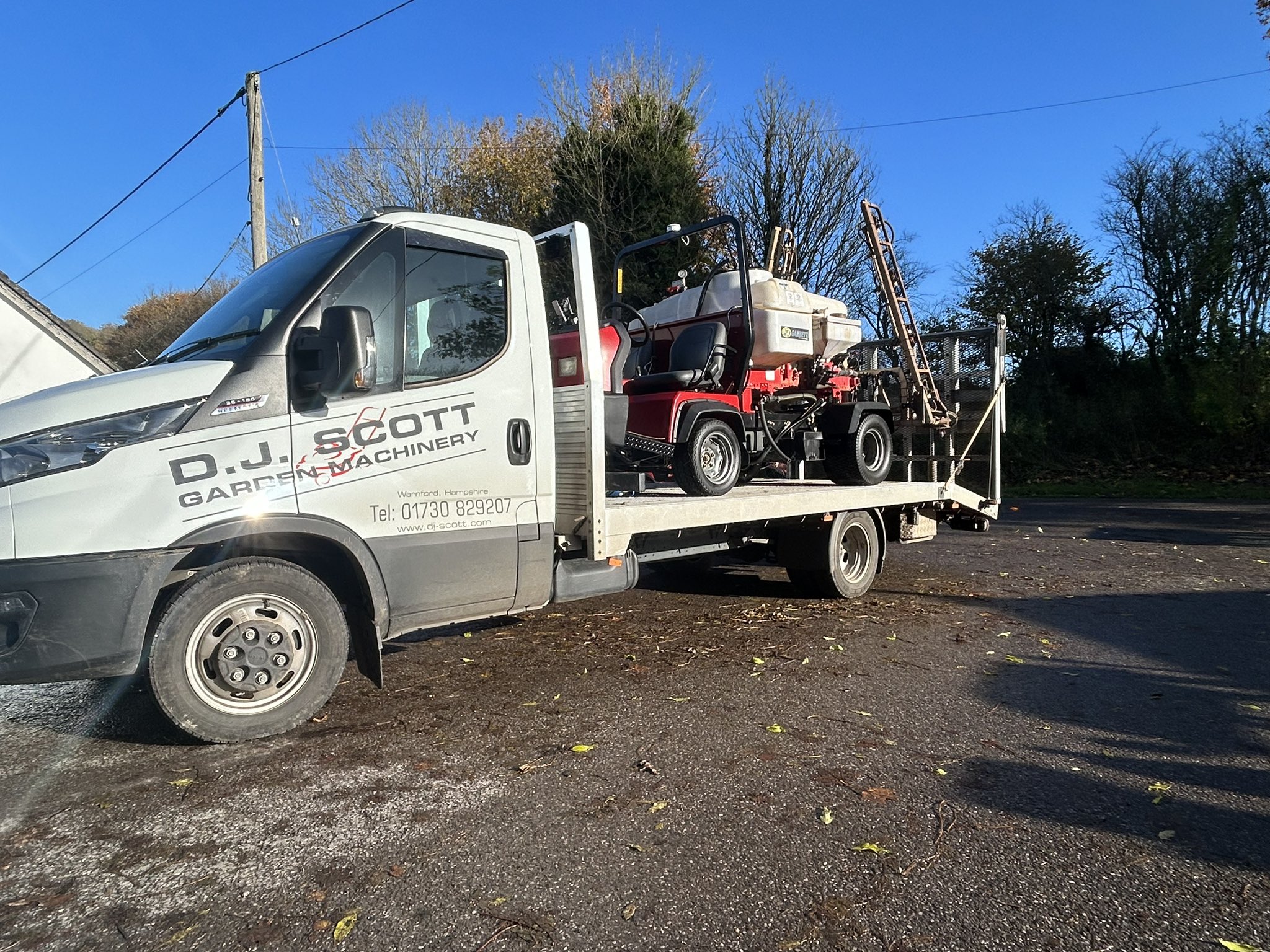 Staplewood Grounds Team SGroundsTeam X