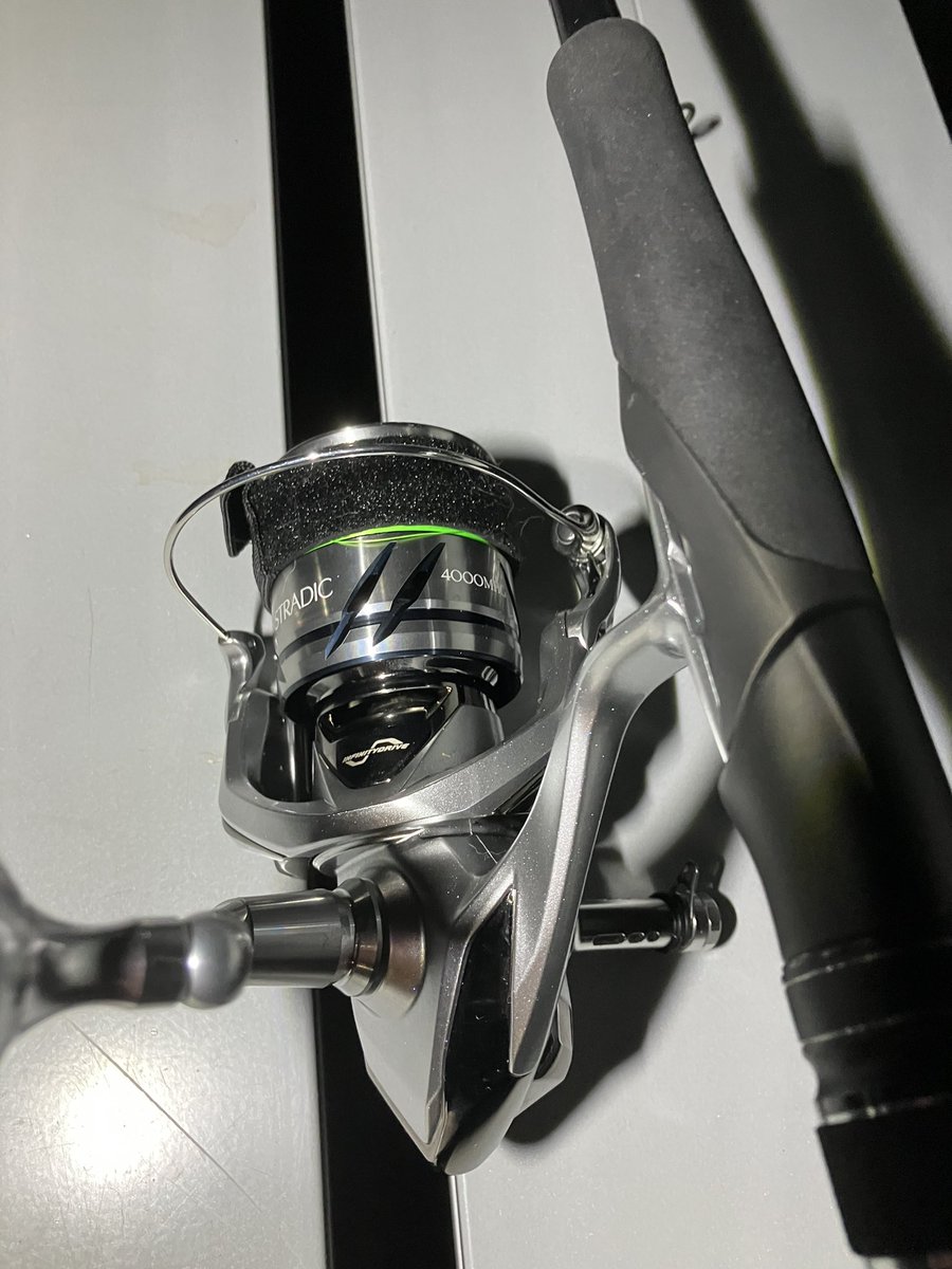 Pedridista1007's tweet photo. 23STRADICが届いたので、試投しに行ったら釣れちゃった!笑
#23STRADIC
#ブルーブルー
#ゼッパー80S
#ミラージュピンク
#多摩川 https://t.co/PyavpG9Taj
