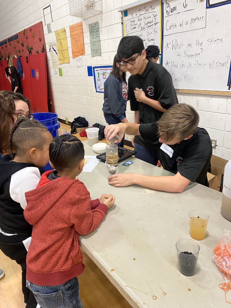 Kelly Wilson tweet media