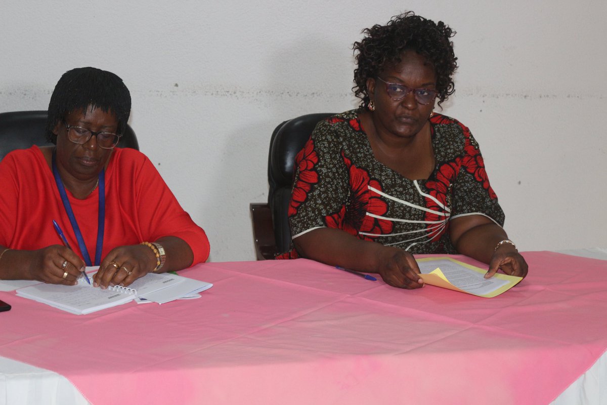 ida_mspburundi's tweet photo. Un atelier de formation des formateurs s' est tenu à Bujumbura ce 15/11 /23 et a été ouvert par le DG Santé au @mspls_bdi , Dr Cléophile AKINDAVYI, en présence d'1 représentant de la #DUE au #Burundi https://t.co/QigKISbE7Q