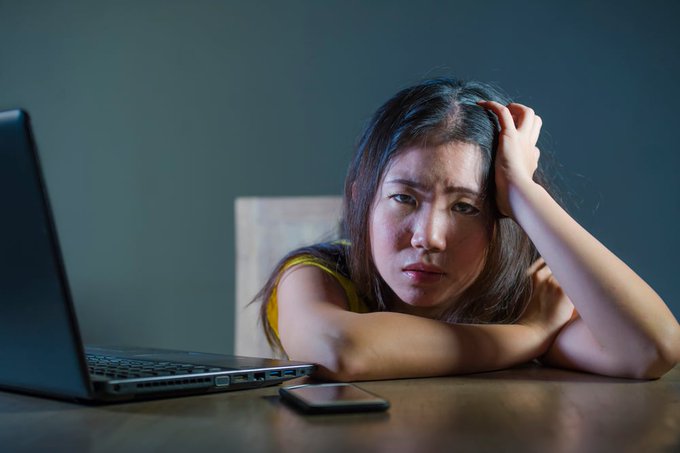 franciungaro's tweet image. Per le #ragazze #adolescenti, i disturbi psichiatrici rari si diffondono come virus sui social media
[ENG]
L&apos;ambiente dei social media, sempre più #algoritmico e #immersivo, è un mezzo in cui varie identità o personalità &quot;#neurodivergenti&quot; o #malate possono essere rivendicate a…