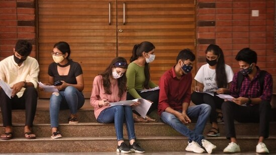 htTweets's tweet photo. Indian students invited to take up higher education in #Russia
https://t.co/g8MiIQ9IGA https://t.co/Y7kL5vNGU3