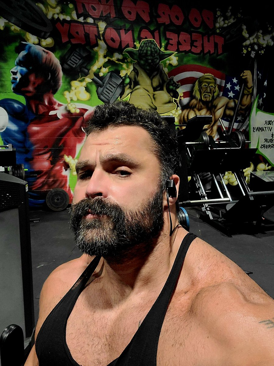 vince_ceres's tweet photo. 5 on 5 you say???? You know my #
@GrimsToyShow
#SOLIDSTEELSERIES https://t.co/xn66miZsgD