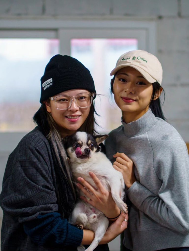 thinkaboutzy's tweet photo. We both left our hearts in Ansung Animal Care. Thank you for letting me and Jeongyeon unnie to do some voluntary works in your shelter. We definitely had a great time there. https://t.co/s5Ctrt4DG0