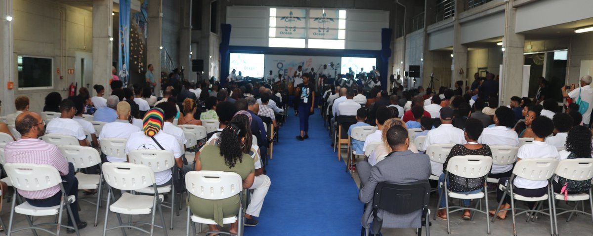 FAOCaboVerde's tweet photo. #CaboVerdeOceanWeek 2023 - “Changing the tides” 🌊

🗓️ November 1⃣2⃣ -1⃣7⃣

📍 São Vicente Island

FAO promoting the #BlueEconomy &amp; #CoastalFisheries: Blue Talks, training, dialogue with partners.

Opening ceremony with HE, Prime Minister 🇨🇻

#BlueTransformation #CFIgef #SDG14 https://t.co/8bUy0ojgUP