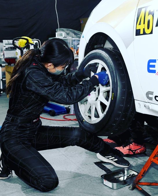 Twitterのコスプレ画像30