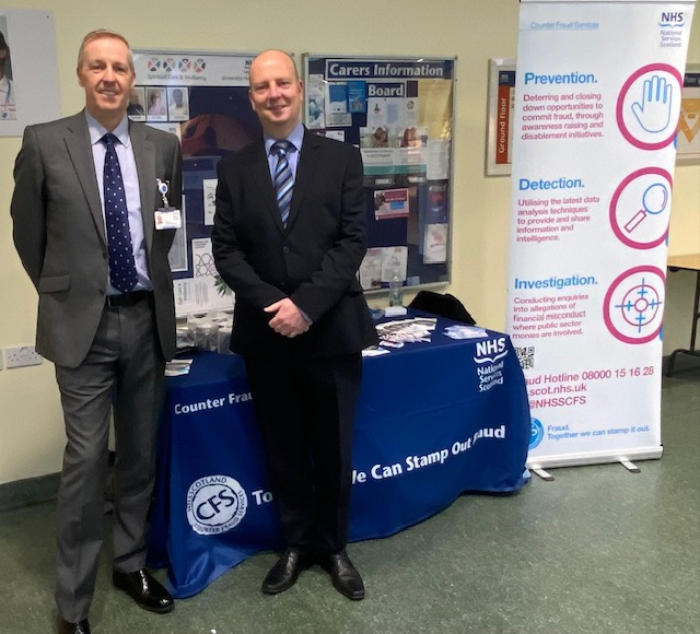 NHSSCFS's tweet photo. Today for #FraudWeek we're at Hairmyres Hospital from 11-2pm to discuss all things fraud with  @NHSLanarkshire colleagues. 
Come and find us at the Atrium to find out how to spot and report fraud. 

#CFSFraudWeek2023 👋 https://t.co/NwR6KEy9ur