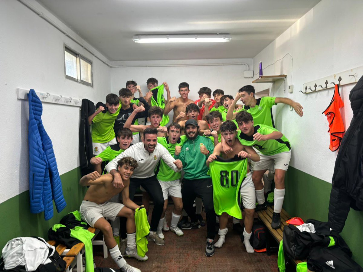 adlacabrera's tweet photo. ⚽️‼️| RESULTADOS DEL FIN DE SEMANA.
Un fin de semana lleno de fútbol. 🤍💚
#GoVerdes💚🤍 https://t.co/8dx2ej0yE1