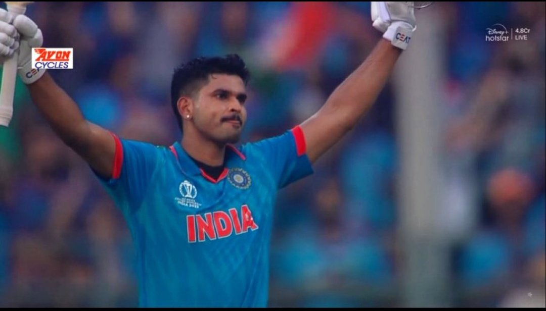 sano_sparks's tweet photo. Well Played #ShreyasIyer👏🏻👏🏻
SELFLESS PLAYER 🔥
Shreyas Iyer notched his 5th ODI century and his 2nd in this World Cup
#IndiaVsNewZealand
#ShreyasIyer
#INDvsNZ #CWC2023
#IndiaForWin🎉 https://t.co/By2vlGBbK3