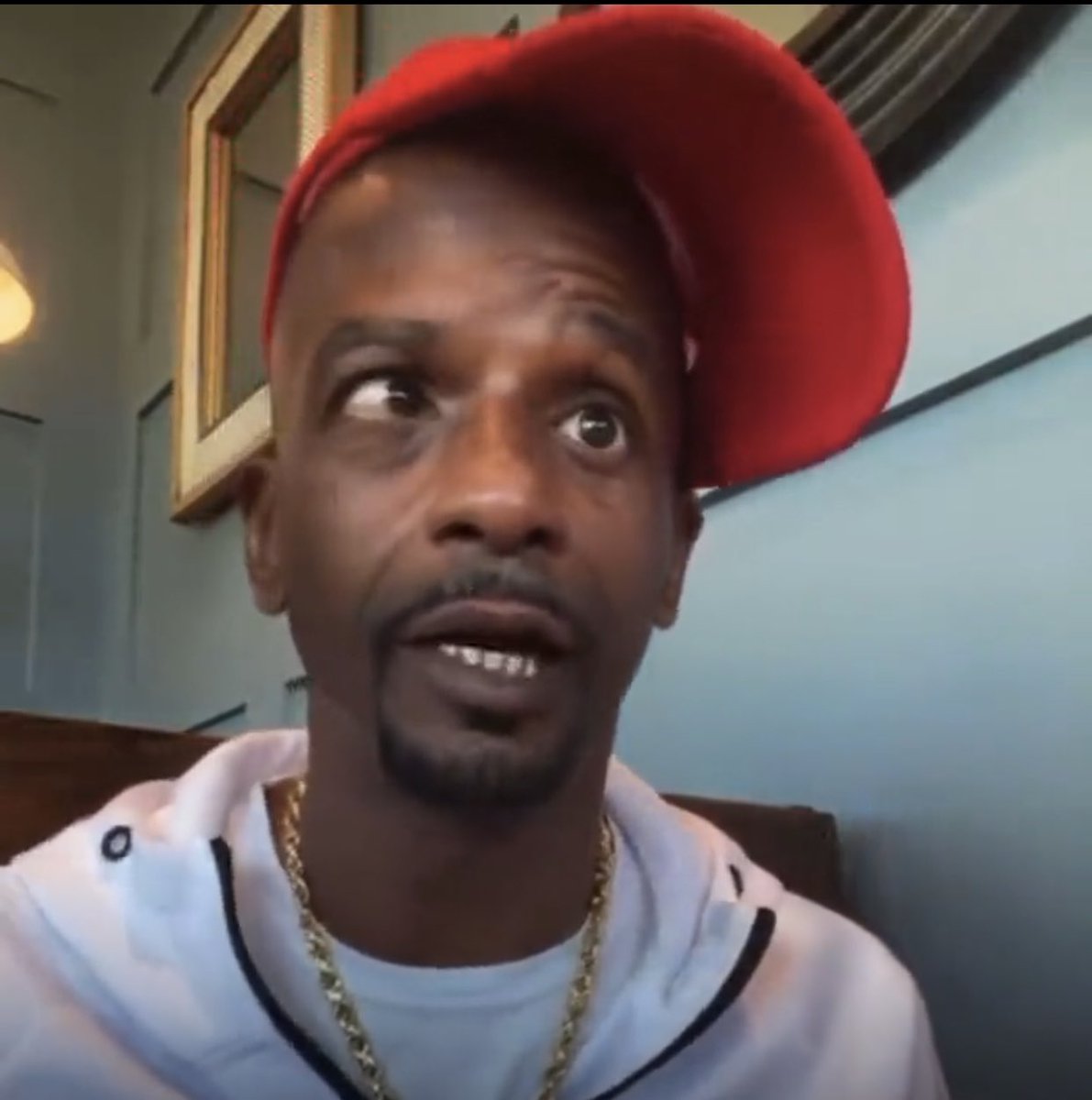 FourWideSalute's tweet photo. @iamyesyouareno “Dey ugly, look like uh monkay” 

Careful Charleston…that’s not nice. Your appearance gives quite a bit of material to make jokes about as well.  lol https://t.co/3OhjP2YDlq