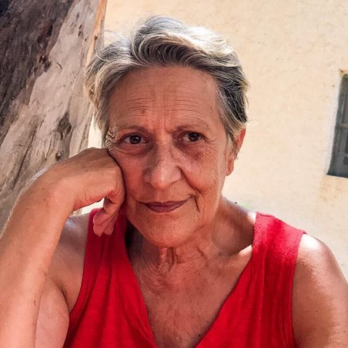 Beate15590154's tweet photo. Abbiamo perso Angela #Bottari . È stata la prima firmataria della legge sulla violenza sessuale e si è battuta per l'abolizione del matrimonio riparatore. https://t.co/NDqGzvOjCl