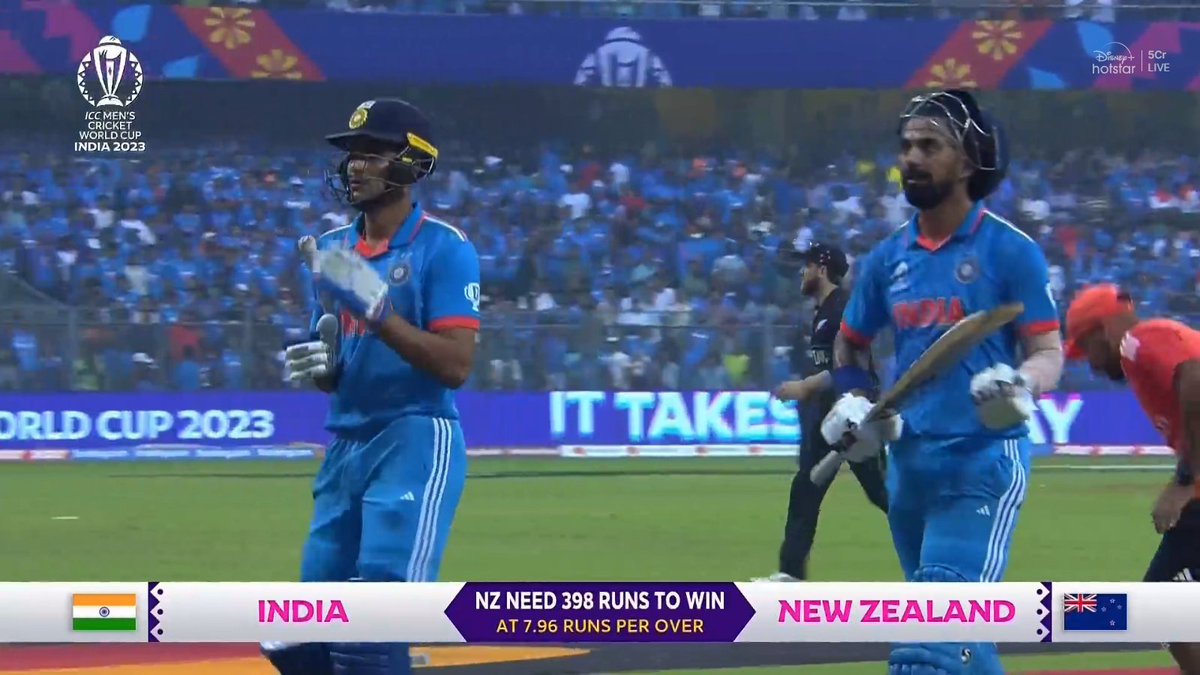 athulchandran97's tweet photo. #INDvsNZ 
Really this is the prime time for Indian cricket team 🇮🇳
Wow what a team🙌 https://t.co/Hyqxi7FhEB