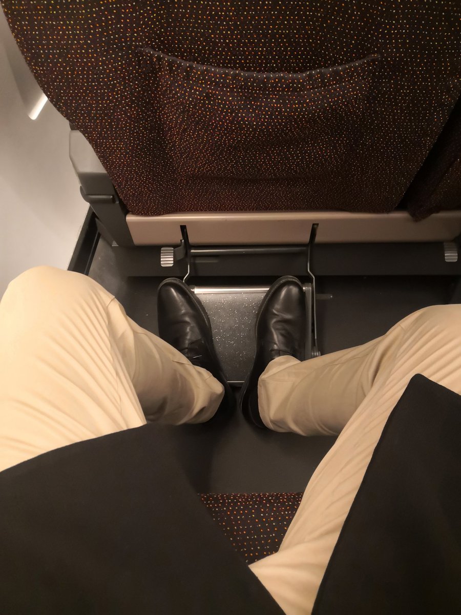 北京素质文雅白领 (@wei10029) on Twitter photo 