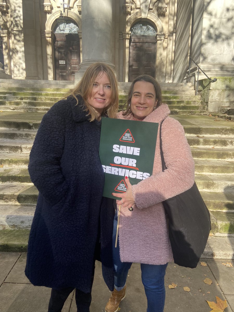 Absolute privilege and pleasure to speak at the AEP strike rally today with <a href="/johnmcdonnellMP/">John McDonnell</a> <a href="/nowak_paul/">Paul Nowak</a> <a href="/drcynthia_pinto/">dr.cynthia_pinto</a> <a href="/GawainLittle/">Gawain Little</a> <a href="/CathLowther/">Dr Cath Lowther</a> ‘Our dedication, hard work and expertise deserves more than a disrespectful 3% pay offer’