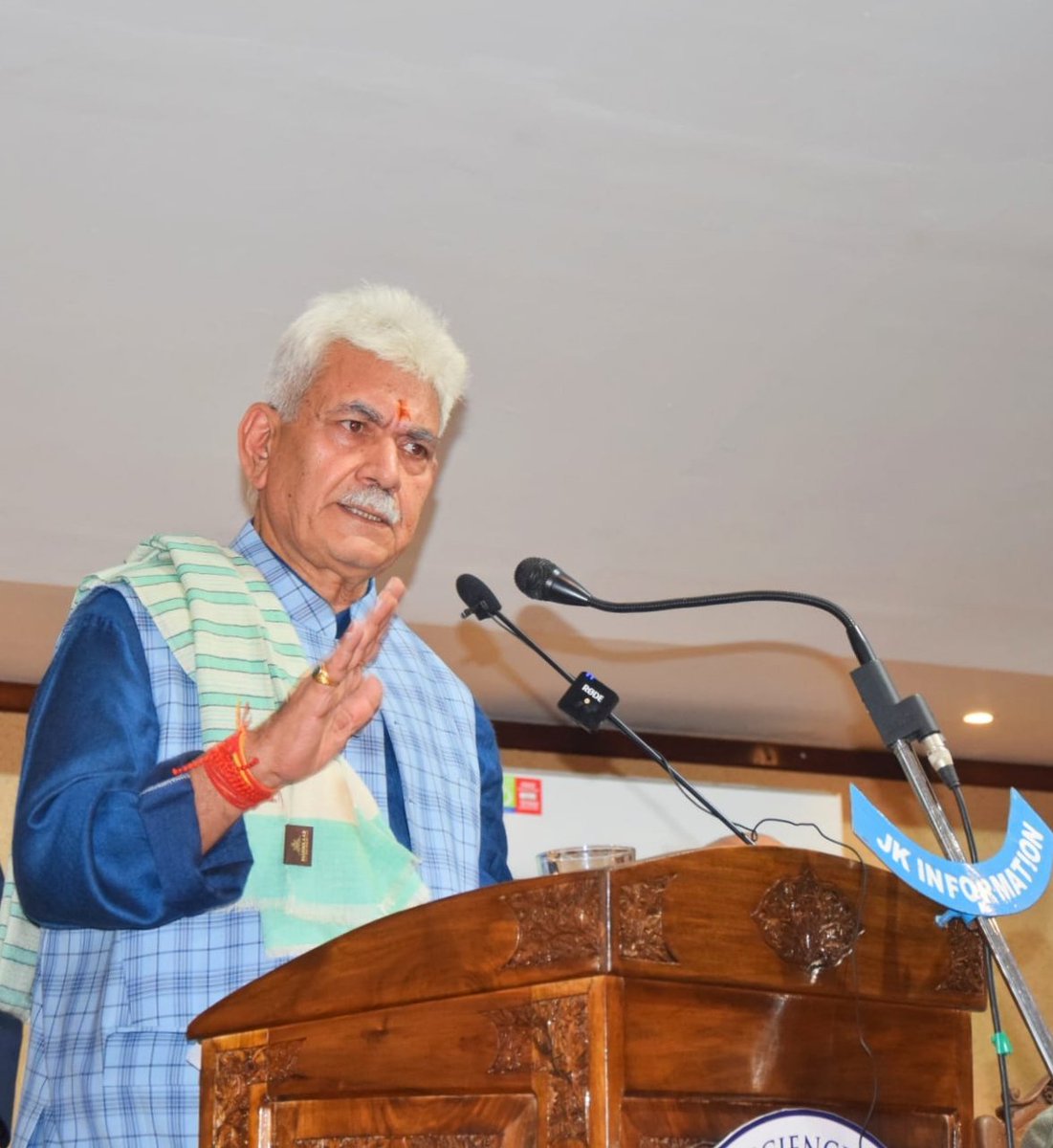 OfficeOfLGJandK's tweet photo. Inaugurated National Academia-Industry Conclave on the occasion of 18th Foundation Day of Islamic University of Science &amp; Technology, Awantipora. The Conclave aims to support the innovation, incubation &amp; start-ups initiatives in J&amp;K UT to minimize Industry-Academia gap. https://t.co/tz9MxXlKnR