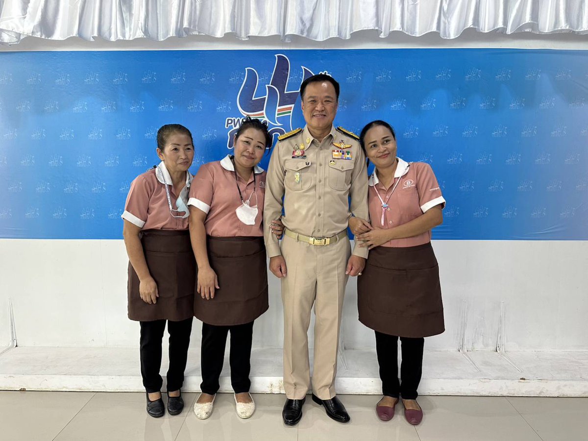 Anutin FC (#ติ่งพี่หนู) tweet media