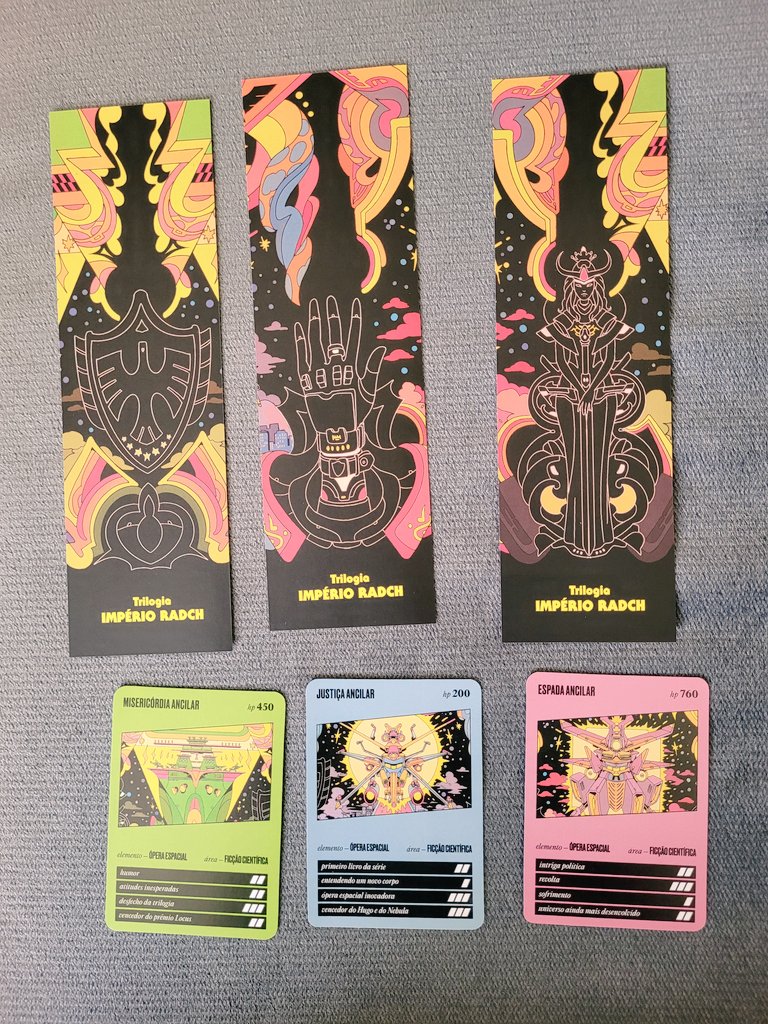 a_r_c_t's tweet photo. Finalmente a trilogia completa, coisa mais linda essas capas 🥹 @editoraaleph #imperioradch https://t.co/aGmueTLTiv