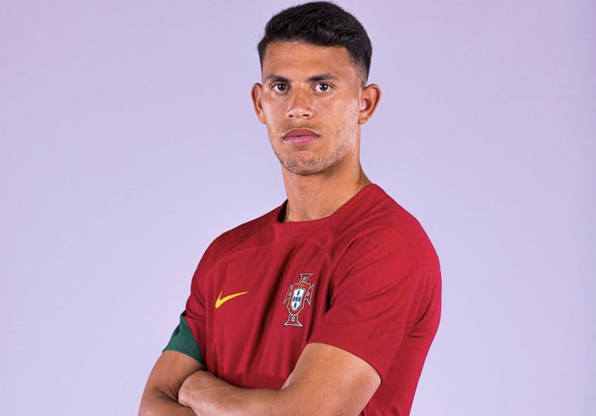 🚨🇵🇹 Matheus Nunes has withdrawn from Portugal squad with muscle injury.

“Matheus Nunes was declared clinically unfit for the two games vs Liechtenstein and Iceland after tests. The player will no longer travel to Zurich, it is late, with the rest of the national delegation”.