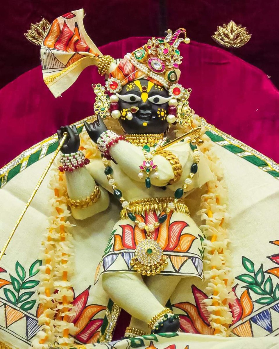 vivekchamp30's tweet photo. @imVkohli Jai Jai Shri harivansh 
Jai Jai Shri radhey https://t.co/Vyno6fb2YP