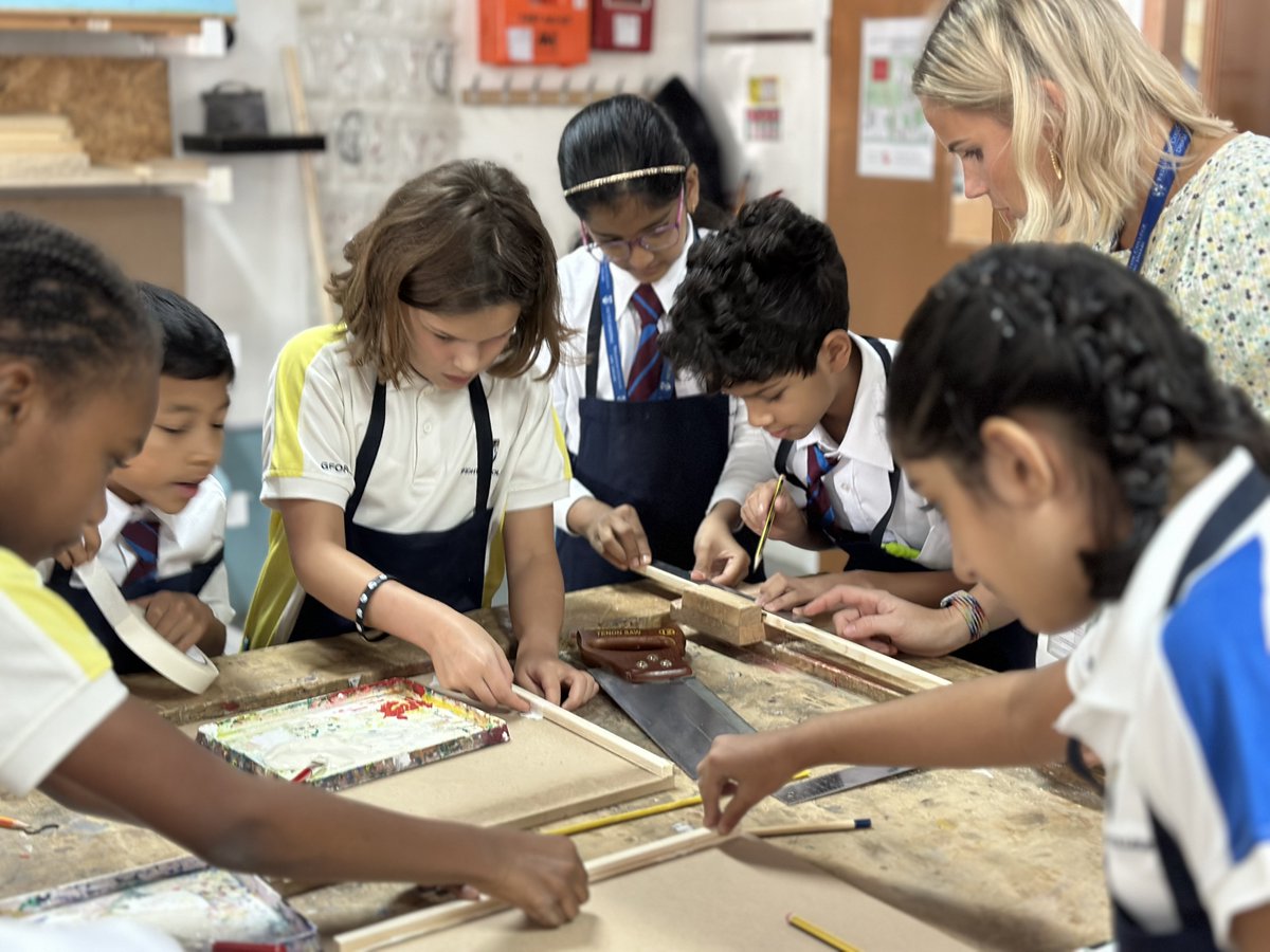 BCAbuDhabi's tweet photo. Year 5 pupils had a fantastic time visiting the Senior School DT department. Children learned how to safely use a saw and vice, applying their measurement skills. This prepared them to build their sustainable villages.
#BCADSTEAM #BCADPrep #Teamwork #Creativity https://t.co/nMbEkxkEmp