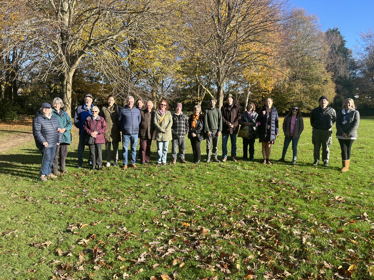 Grassroots community wellbeing in action. Another amazing free community walk &amp; talk session today. Every a Wednesday in Horsham and Fridays in Southwater.  Come join us for conversation, gentle movement in nature and connection!! #conversationstarterproject