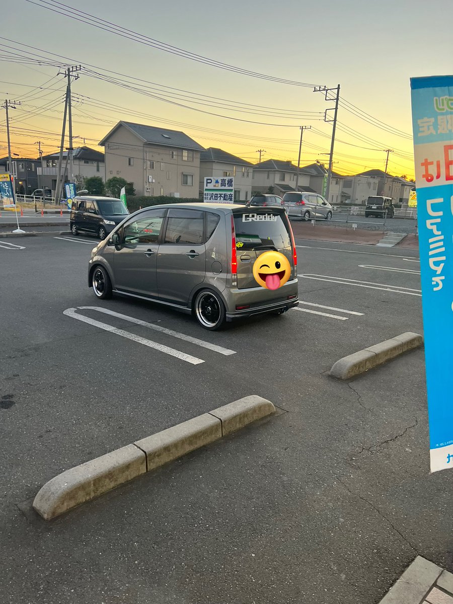 tokine0107's tweet photo. えっとー✍️兼ねてからずっとしたかった仕様にやっと出来ました!!
リアをスポルザ仕様に出来ました☺️
あとエンジンも載せ替えて新車にしました😜ついに車体価格こえました〜ほんと何やってんだろ…僕
#l175 #ダイハツ #車好きと繋がりたい
#埼玉コラボ募集中 #ムーヴスポルザ #フォローした人全員 https://t.co/Olol1J3sjz