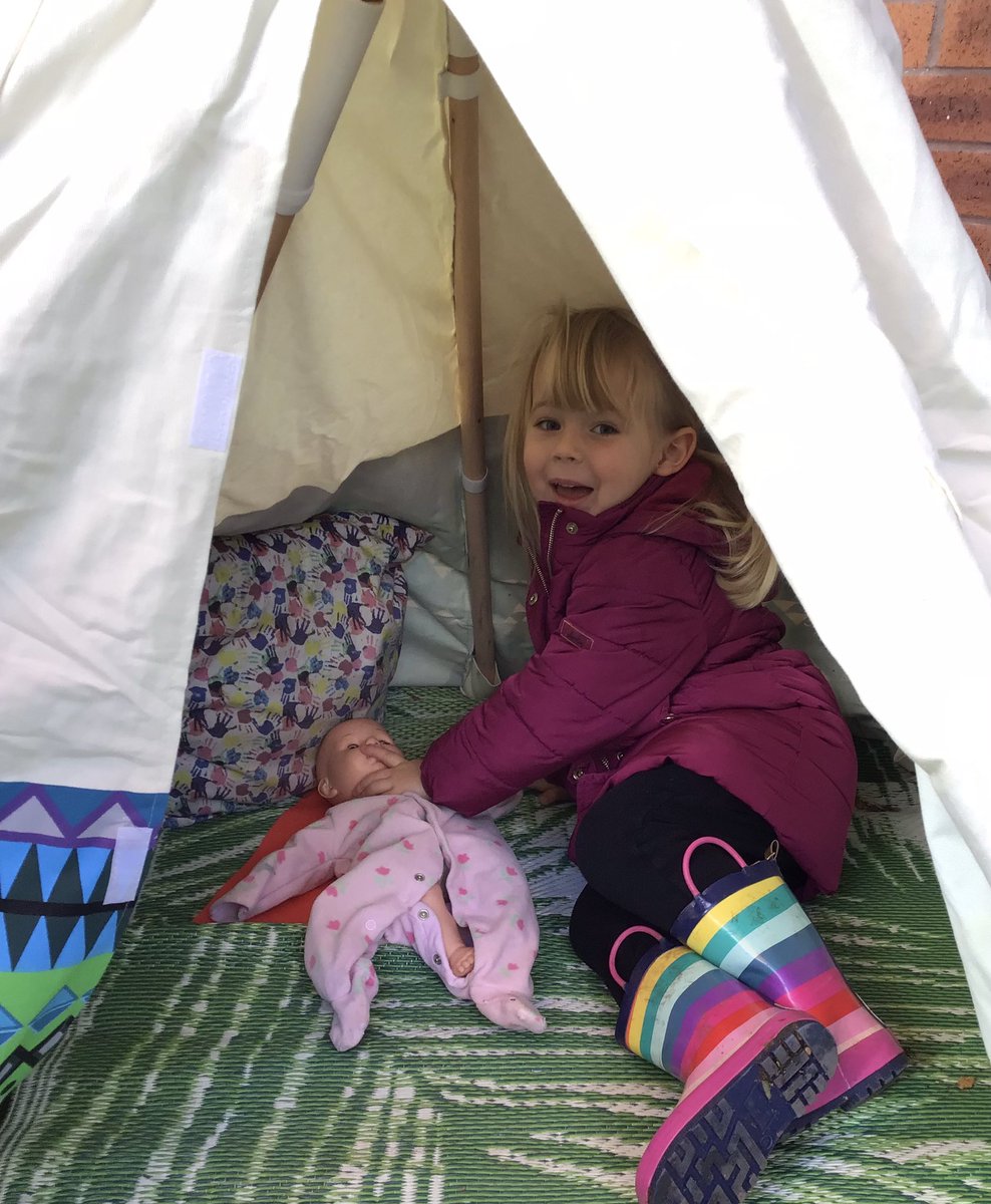 walton_primary's tweet photo. The nursery would like to say a big  ‘thank you’ to #waltonprimaryPTFA for their new teepee! It’s main purpose is to be used as a reading den but in early years, imagination, investigation, creativity and play can turn our teepee into many different things! #jtmat #parentpartners https://t.co/0yjyfG3wtx
