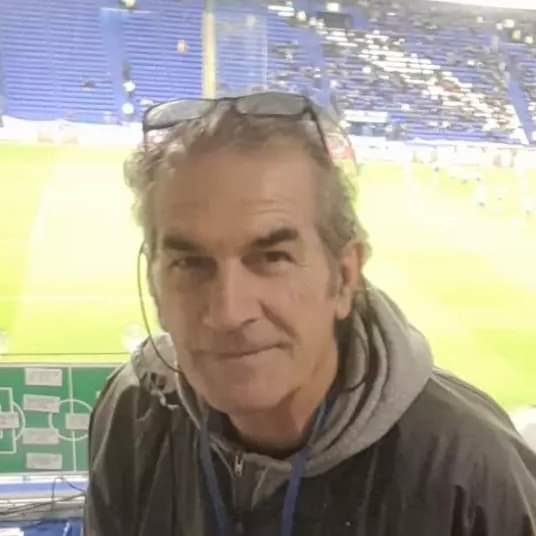 PROG_ELCLASICO's tweet photo. ESTE JUEVES EN "EL CLASICO" ENTREVISTA AL EX FUTBOLISTA, ENTRENADOR Y COMENTARISTA DEPORTIVO OSVALDO DAMIANO. 
JUEVES 22HS POR RADIO IMPACTO AM 1440 Y https://t.co/pRRsHEmIoG 
CONDUCCION: DANIEL TOSCANO . PRODUCCION: SANDRA OLMO 
#futbol #Vélez #radio #ascenso https://t.co/uNJaFEpey5