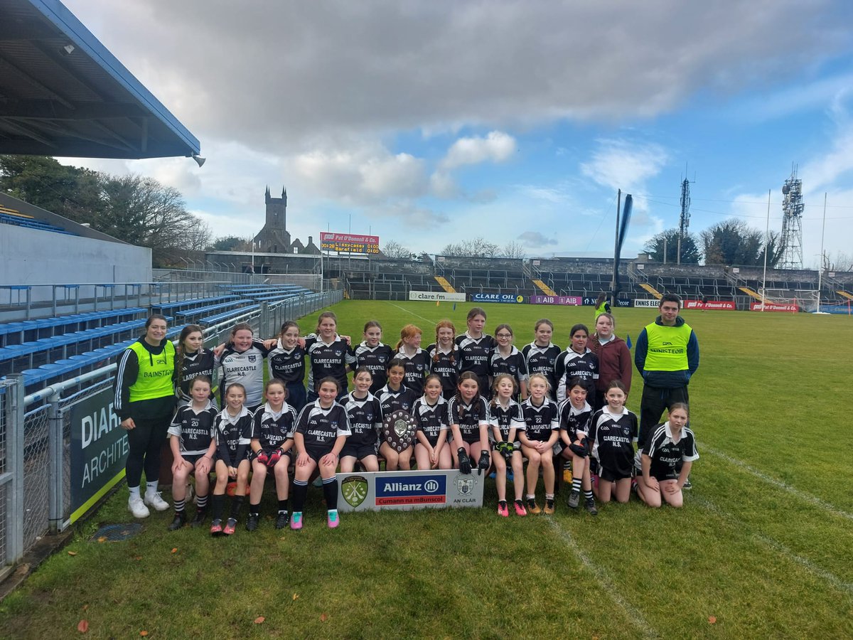 ClarecastleNat1's tweet photo. Well done to our Girls who are Div 2 Cumann na mBunscol Champions 🏆 They defeated Newmarket in the final in Cusuack Park and had great vocal support from the stands !@ClarecastleGAA https://t.co/2u4AgICGj7