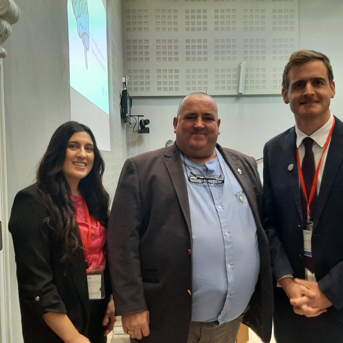 alzheimersocirl's tweet photo. Thank you so much Senator Martin Browne @Browne4Dail for your engagement yesterday with our dementia awareness training. #FriendsOfASI #UnderstandTogether #DementiaInclusiveCommunities https://t.co/Uww179xXIy