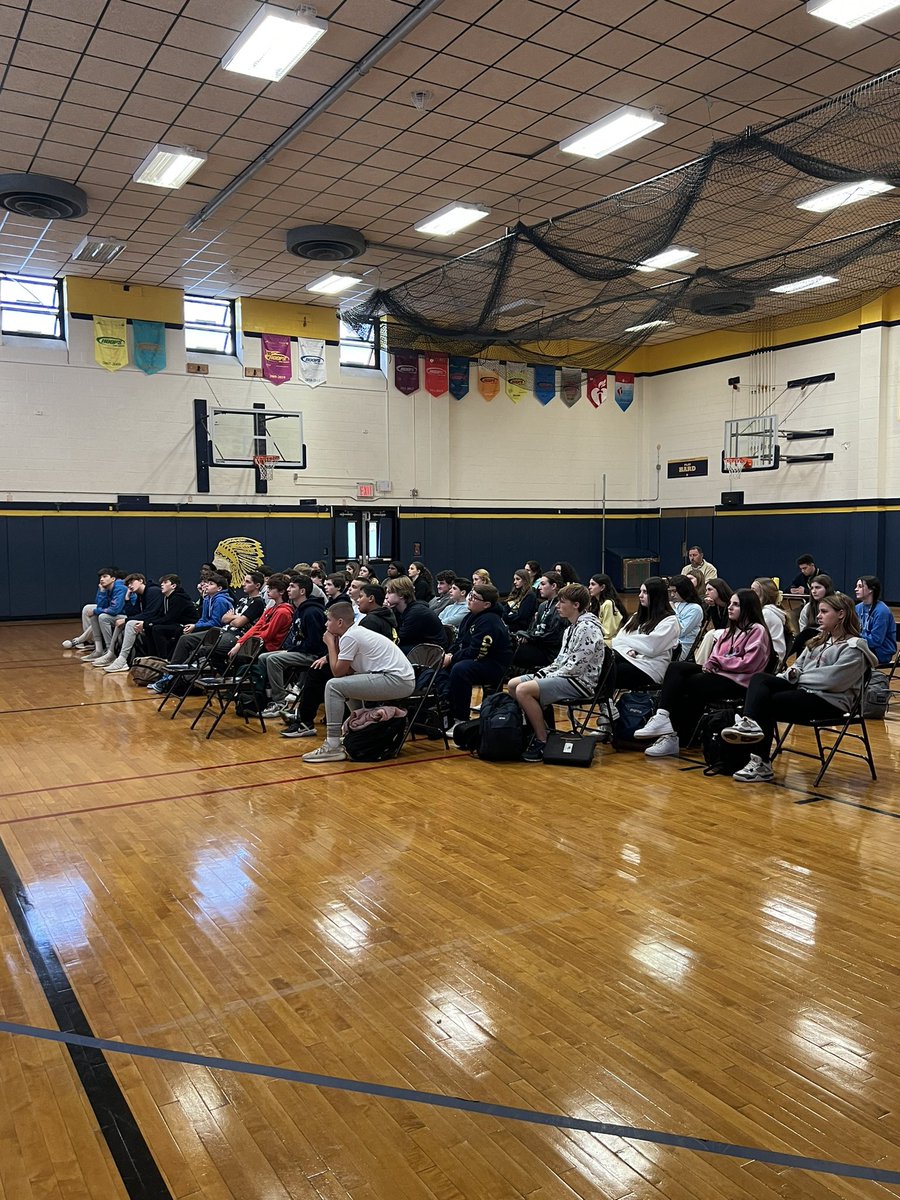 AmesChiefs's tweet photo. Recently, Covert Investigations did an Emergency Care Overview which highlighted CPR, AED, and Stop the Bleed during our P. E. Classes. https://t.co/mZqhv3l7SA