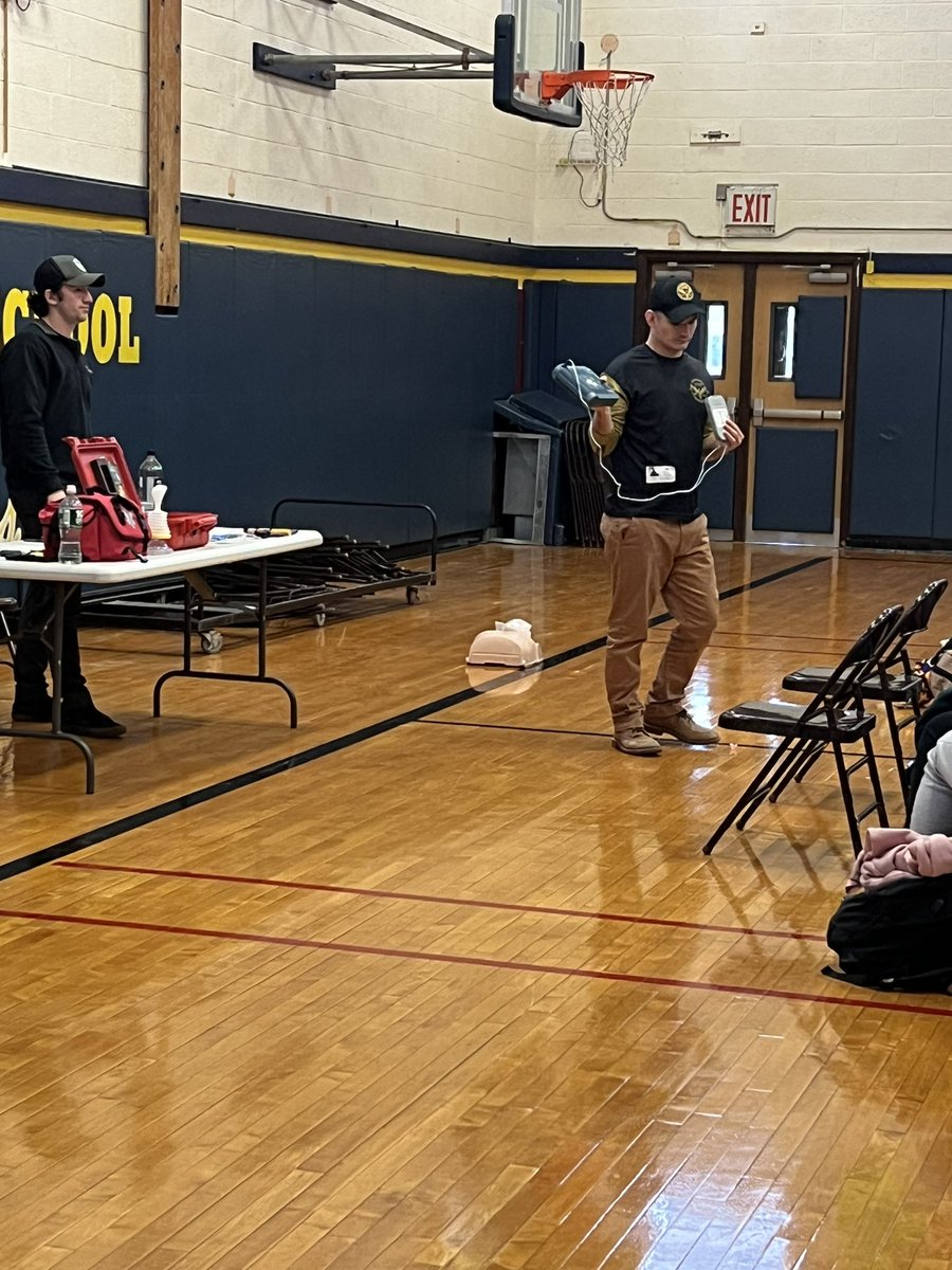 AmesChiefs's tweet photo. Recently, Covert Investigations did an Emergency Care Overview which highlighted CPR, AED, and Stop the Bleed during our P. E. Classes. https://t.co/mZqhv3l7SA