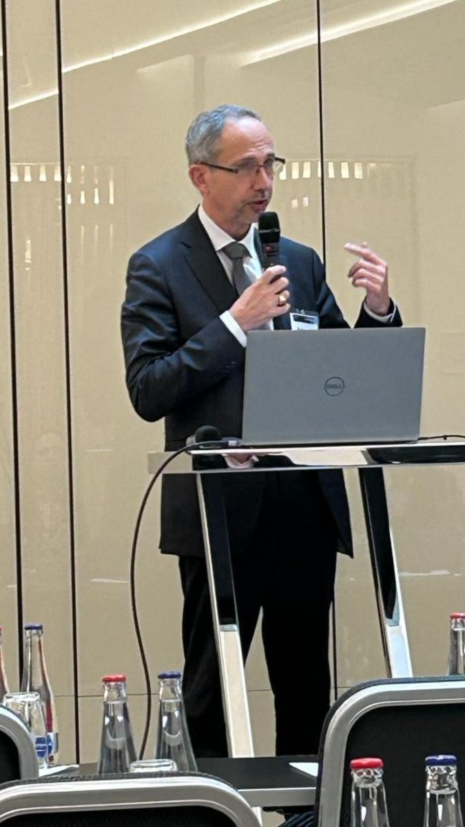 DAY 3 #IntelliConEURO2023: 📢Regain Sovereignty In A Duopoly Era General Session with @Jean-Louis Tertian

Join the discussion as we reflect on the ability of a middle-sized actor in developing #competitiveadvantage using examples of #CI in several economic sectors