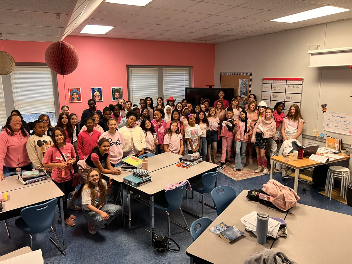 Courtney Cornwright tweet media