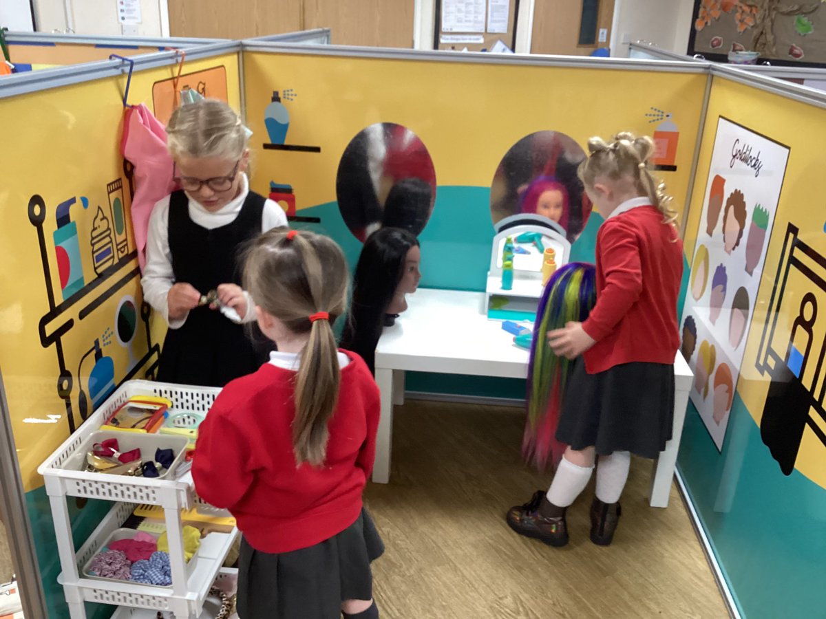 RBaltzerPPSA's tweet photo. What a fabulous morning we had with @littlecitysomer The children relished in the opportunity to become vets, builders, hairdressers etc. The language that emerged from this high quality play was amazing. @Pawlettprimary @LisaDadds #learningthroughplay https://t.co/Z75ftaWgzJ